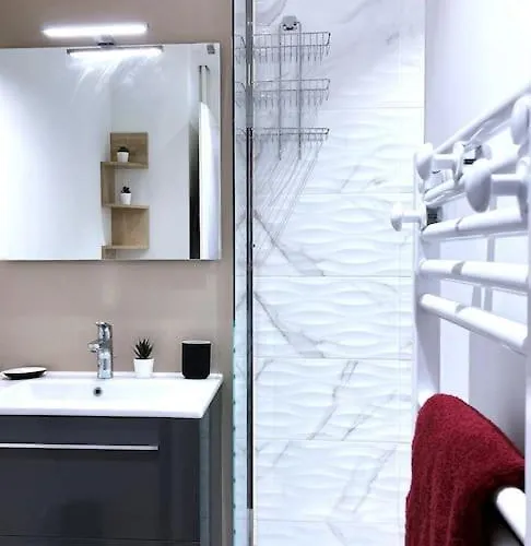 La Joiosa شقة سانت آيربلان